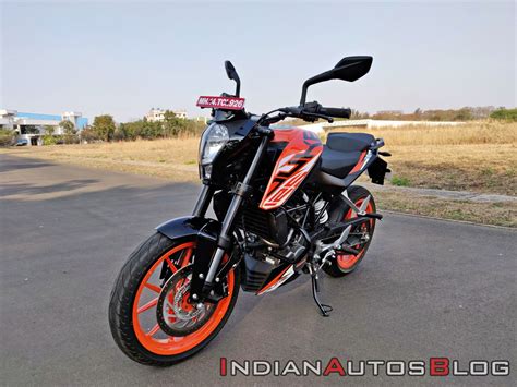 KTM 125 Duke - First Ride Review