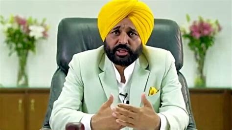 Punjab CM Bhagwant Mann announces anti-corruption helpline | Latest News India - Hindustan Times