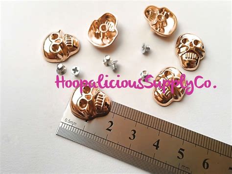 6pc-18mm Metal Skull Screw Studs.you CHOOSE COLOR: Gold | Etsy