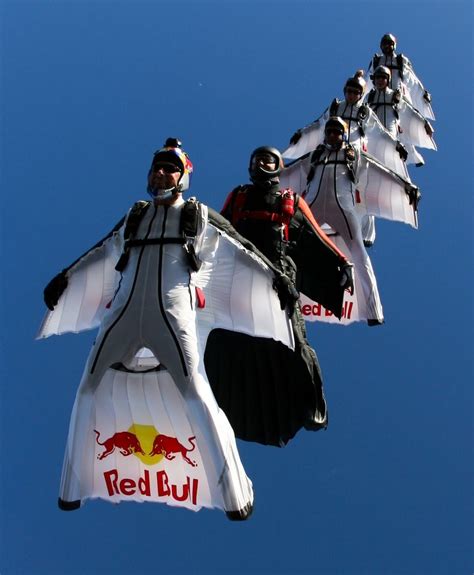 Wingsuit Base Jumping Red Bull