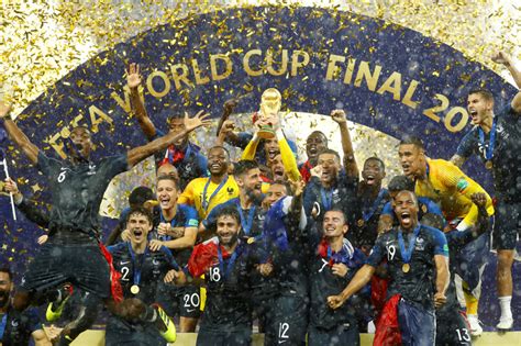 News18 Daybreak | France Wins FIFA World Cup 2018 Trophy, Nikah Halala and Other Stories You May ...