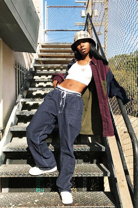 This Is the Hypebae Uniform of Summer 2018 | 2000s fashion outfits, Streetwear fashion women ...