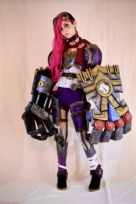 My League of Legends Vi Cosplay : r/gaming