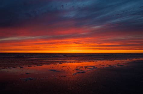 Sunset over the Pacific Ocean at Kalaloch Beach, WA : sunset