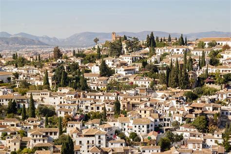 Granada Emirate Tours | Discover the City of the Alhambra