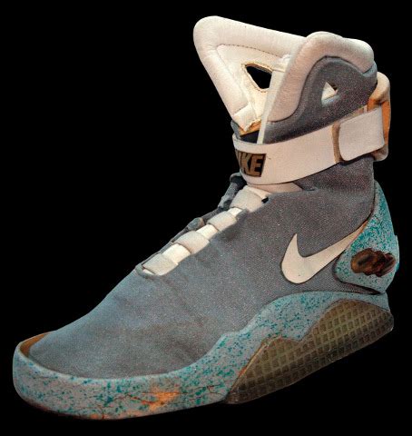 NoseBleedco: Nike Air Mag “Marty McFly” Auction