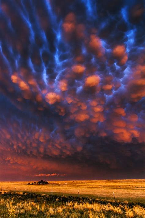 Summoners : Photo | Mammatus clouds, Clouds photography, Beautiful nature