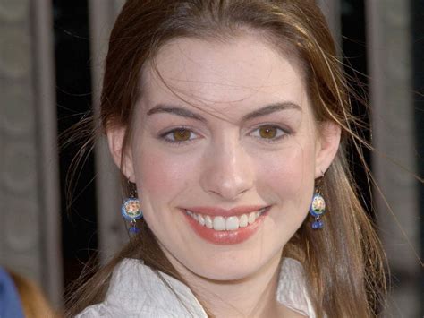 Anne Hathaway - Anne Hathaway Wallpaper (753300) - Fanpop