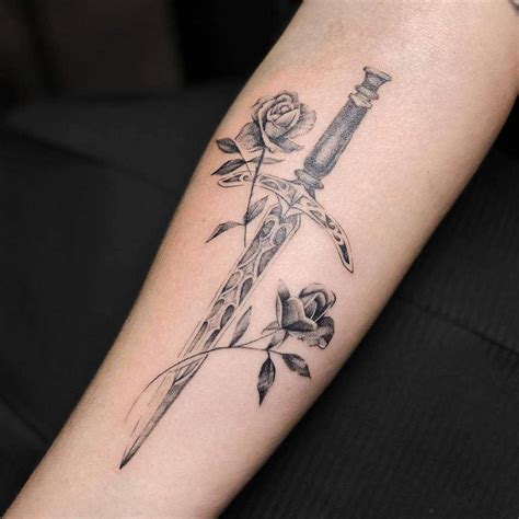 Top 63 Best Single Needle Tattoo Ideas - [2021 Inspiration Guide]