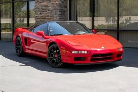 Discovering the Allure of Acura NSX 1991: From Era to Era