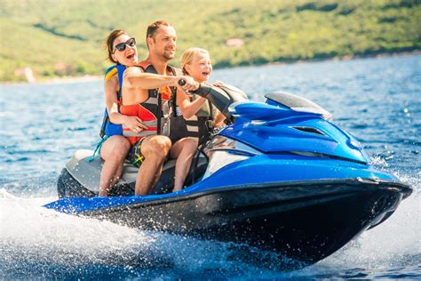 Jet Skiing Automotive benefits- Why is Jet Skiing better than driving a ...