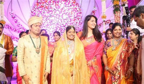 Prabhas and Anushka Shetty at Shyam Prasad Reddy daughter Maithri wedding - Photos,Images ...