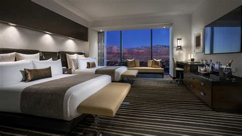 Modern Hotel Rooms in Las Vegas | Deluxe Double Queen