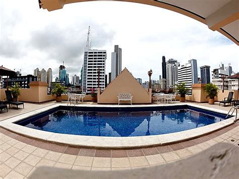 20 Hotels with Rooftop Pool in Panama City - Isa's Guide