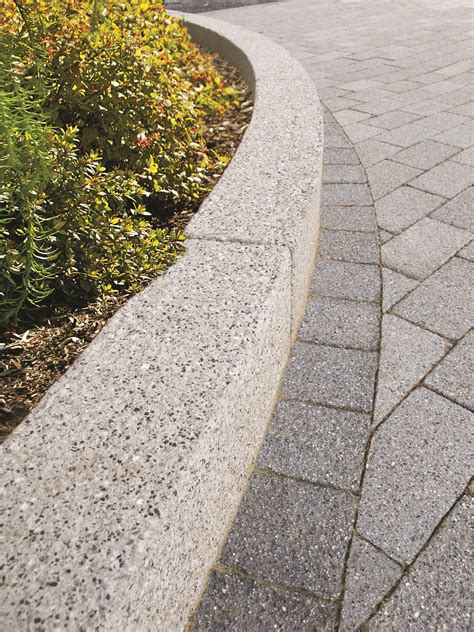 Kerbs and Block Edges for Gardens, Patios and Driveways