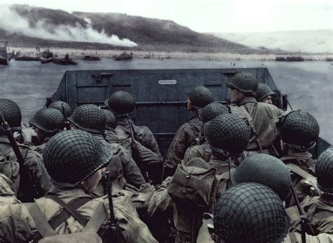 Colorized by me: American troops approaching Omaha Beach, D-Day 1944 [2900x2140] : ImagesOfThe1940s