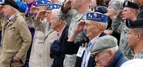 On D-Day anniversary, only 1 million World War II veterans still alive | Pew Research Center