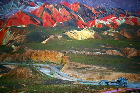 Rainbow Mountains In China's Danxia Landform Geological Park Are Very, Very Real (PHOTOS) | HuffPost