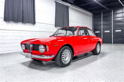 Place Bid - 1967 Alfa Romeo Giulia Sprint GT Veloce | PCARMARKET