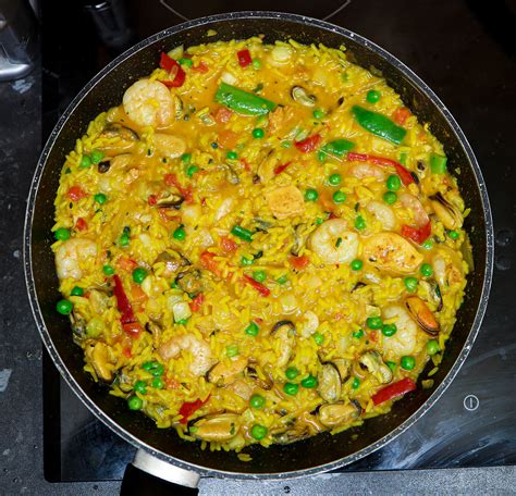 Classic Spanish Paella Recipe