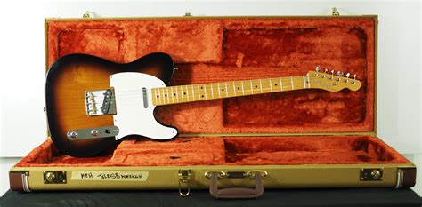 2020 Fender Telecaster Sunburst > Guitars Electric Solid Body | Moe's Guitars