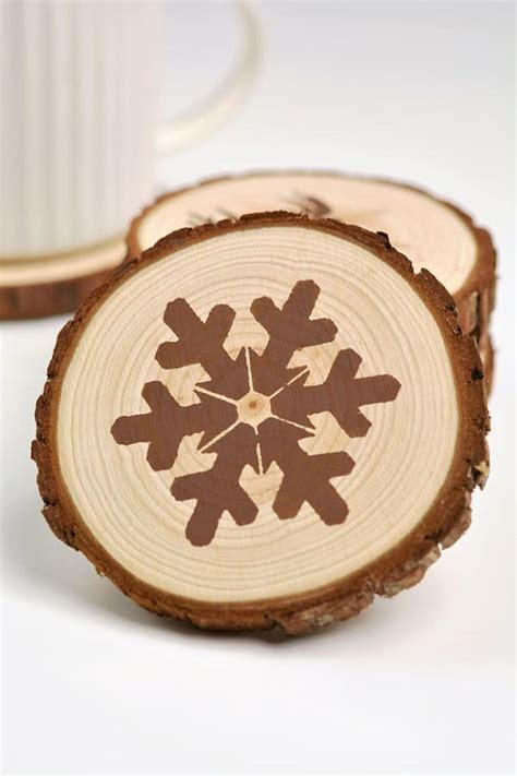 DIY Wood Coasters | Wood Slice Winter Coasters