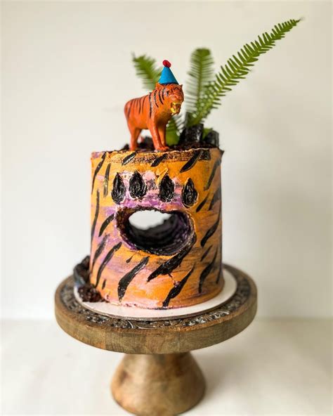 [Updated] 12 Tiger Cake Designs Ideas Decorations in 2024