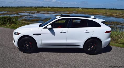 2017 Jaguar F-Pace S - White Exterior 47