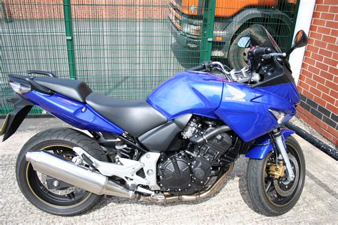 HONDA CBF600 - Review and photos