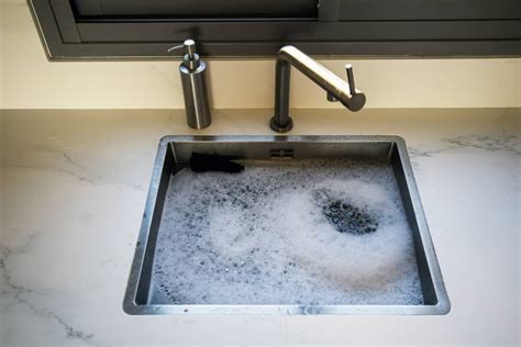 6 Simple Steps to Clean Sink Overflow Pipe (Pro Tips)