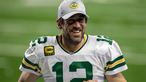 Aaron Rodgers plans to play for Green Bay Packers in 2021 season