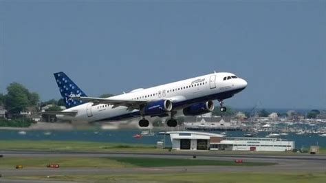 JetBlue airplane slow motion take off — Stock Video © Loganimages #61293857