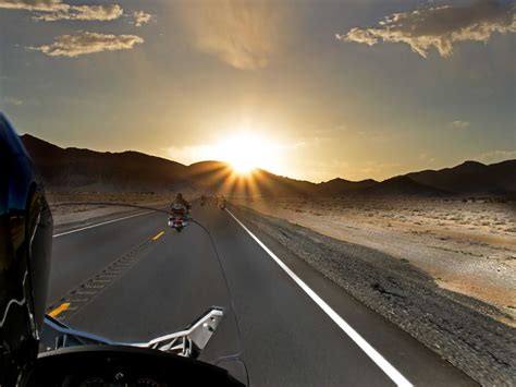 The 10 Best Motorcycle Roads in the United States | Biker Report