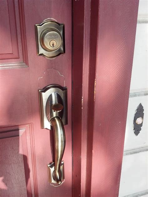 Fixing loose door knob – Door Knobs