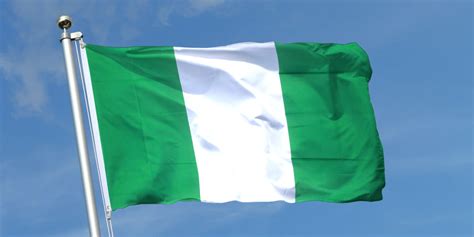 Queen Elizabeth: Nigerian govt orders flag to fly at half mast | Premium Times Nigeria