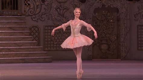 Dance of the Sugar Plum Fairy from The Nutcracker (The Royal Ballet) - YouTube