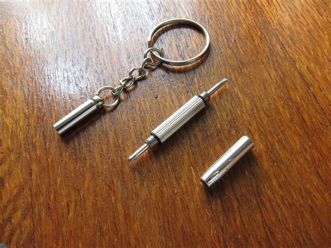 Mini Keychain Screwdriver (From Focal Price) | Keychain Gadgets and ...