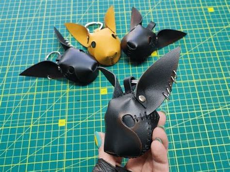 DIY leather rabbit keychain pattern. Fast and simple keychain. 2 versions | Leather diy, Leather ...