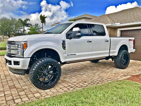 2017 Ford F-250 Platinum | Lifted ford trucks, Ford super duty trucks, Ford pickup trucks