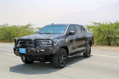 International Armored Group - Toyota Hilux B6 level armor