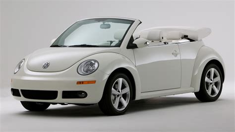 2007 Volkswagen New Beetle Convertible Triple White (US) - Wallpapers and HD Images | Car Pixel