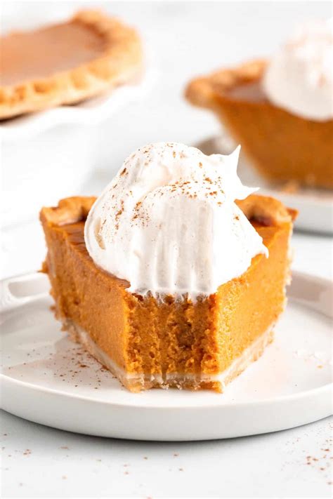 The BEST Homemade Pumpkin Pie - I Heart Naptime