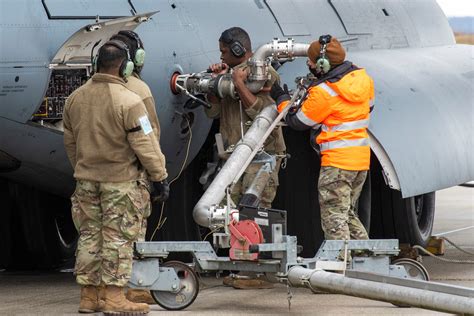 Spangdahlem Air Base receives supplies in support of theater ops > U.S. Air Forces in Europe ...