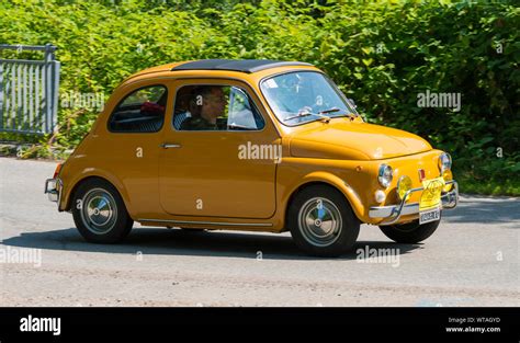 Fiat classic 500 hi-res stock photography and images - Alamy