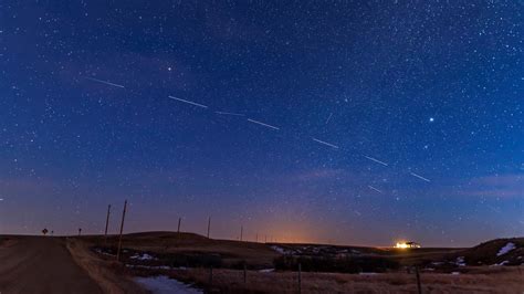 Starlink satellite train: how to see and track it in…