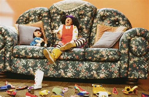 The Big Comfy Couch! : r/nostalgia