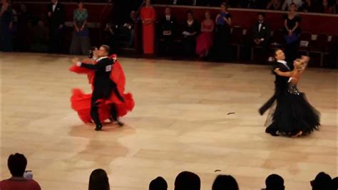 Professional Foxtrot Final 2013 International Dance Competition - YouTube