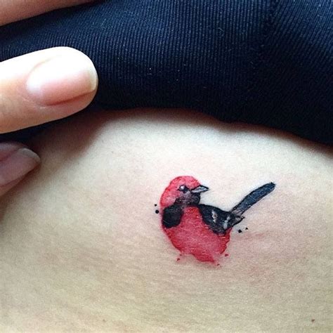 Great bird tattoo! | Tiny tattoos, Bird tattoo wrist, Trendy tattoos