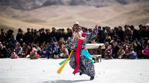 Catch a Glimpse of how Losar Festival, Tibetans New Year is Celebrated