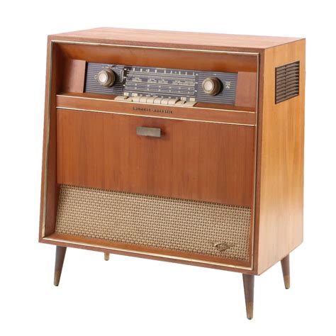 Grundig Majestic Stereo Console SO 101/60 Radio Phonograph | EBTH